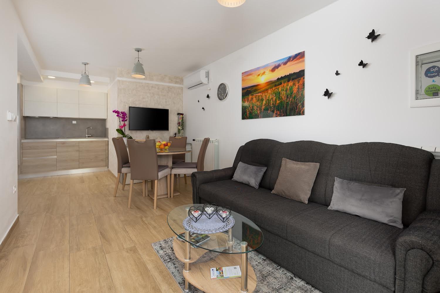 Apartman Angolo Verde Vizinada Bagian luar foto